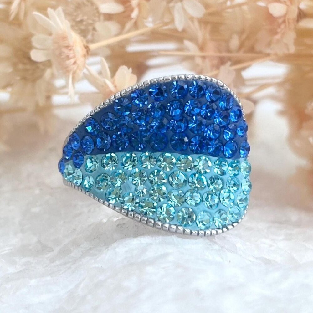 Dual Toned Blue Rhinestone Abstract Silver Toned Wave Vintage Ring - sz 6